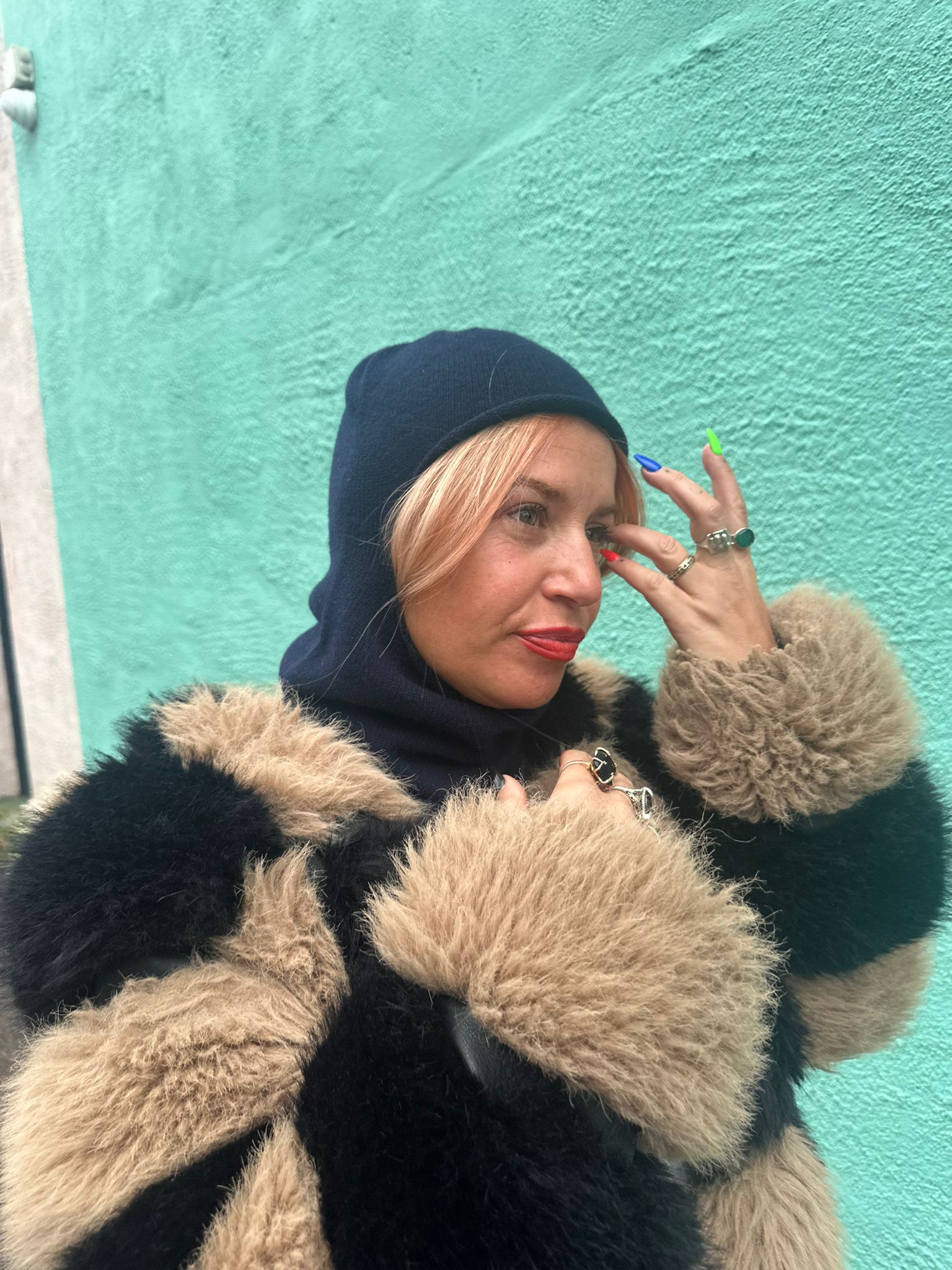 The Silky Lined Cashmere Snood
